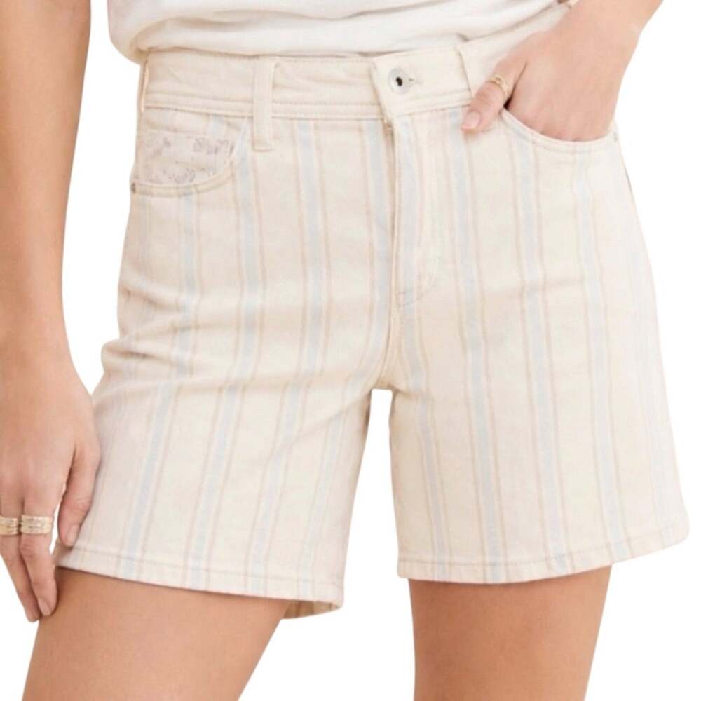 Anthropologie Pilcro Slim Boyfriend Striped Denim Shorts Cream Blue Size 27